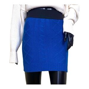 NWT Poof Excellence Cable Knit Blue Mini Sweater Skirt Sz M